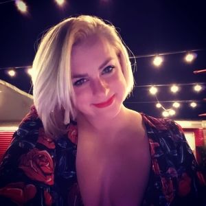 Meet your Posher, Victoria